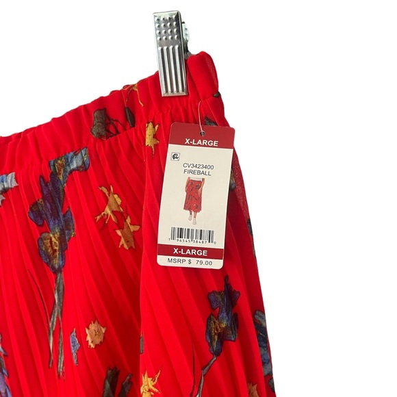 Vince Camuto red floral midi skirt XL fireball pleated NWT - Picture 5 of 12